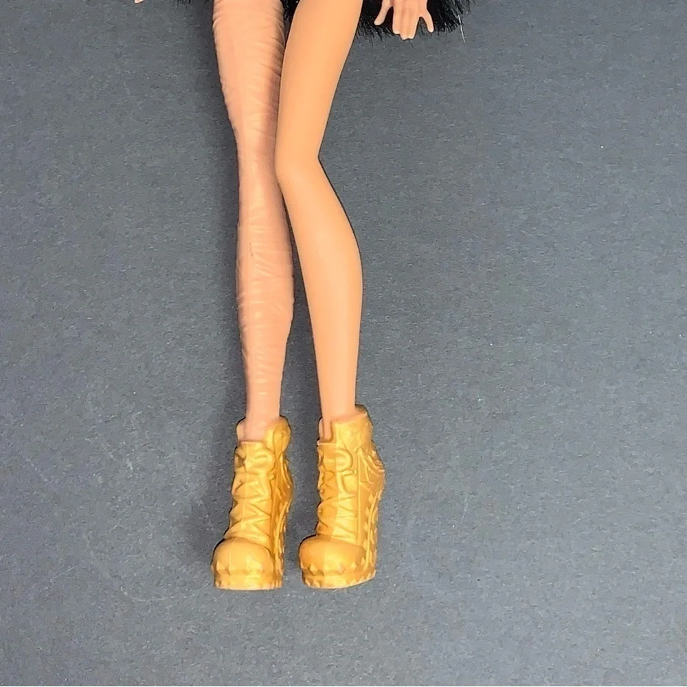 Monster High Cleo de Nile Doll How Do You Boo? Ghoul Spirit 2017 Cheerleader